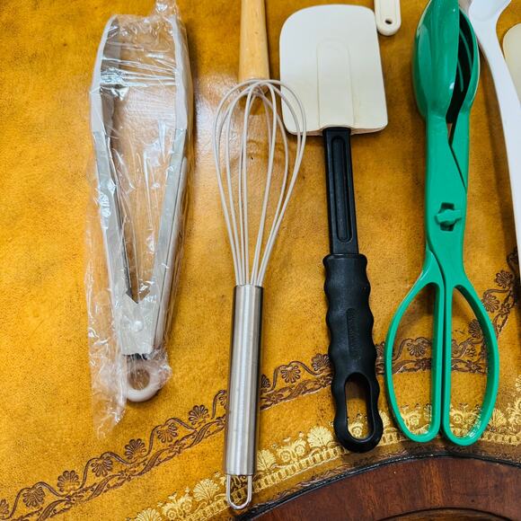 Various Kitchen Utensils Lot of 9 New & Used - Picture 4 of 5